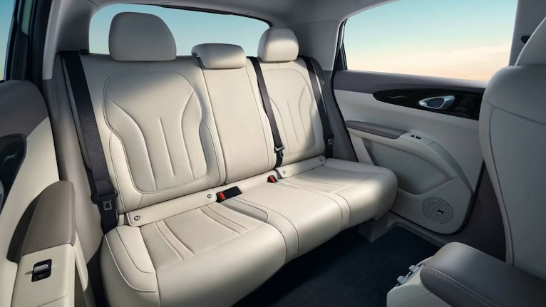 Geely E2 Stress-free comfort