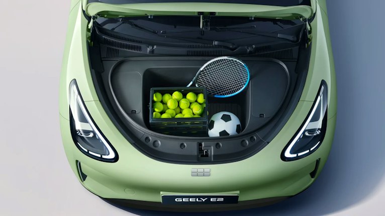 Geely E2 Frunk